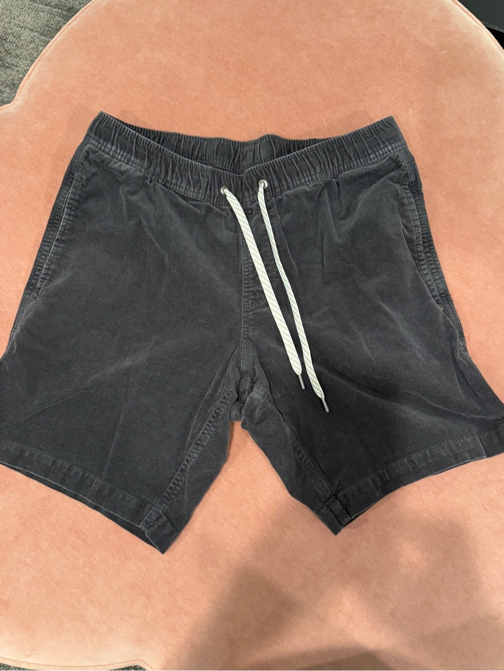 Vuori - Men's Optimist Corduroy Elastic Shorts